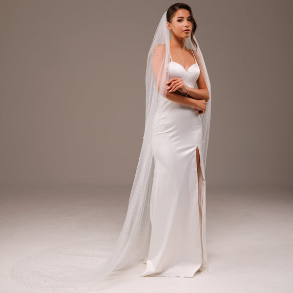 Wedding Veil With Cascading Pearls Cathedral Light ivory, CSCV/V-2542